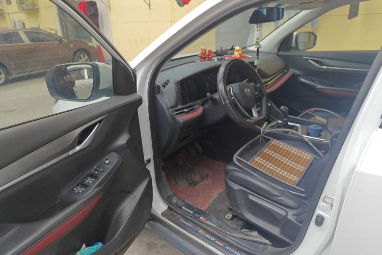 Used CHANGAN CS55PLUS 2020 1.5T Manual Colorful Model Driver Seat