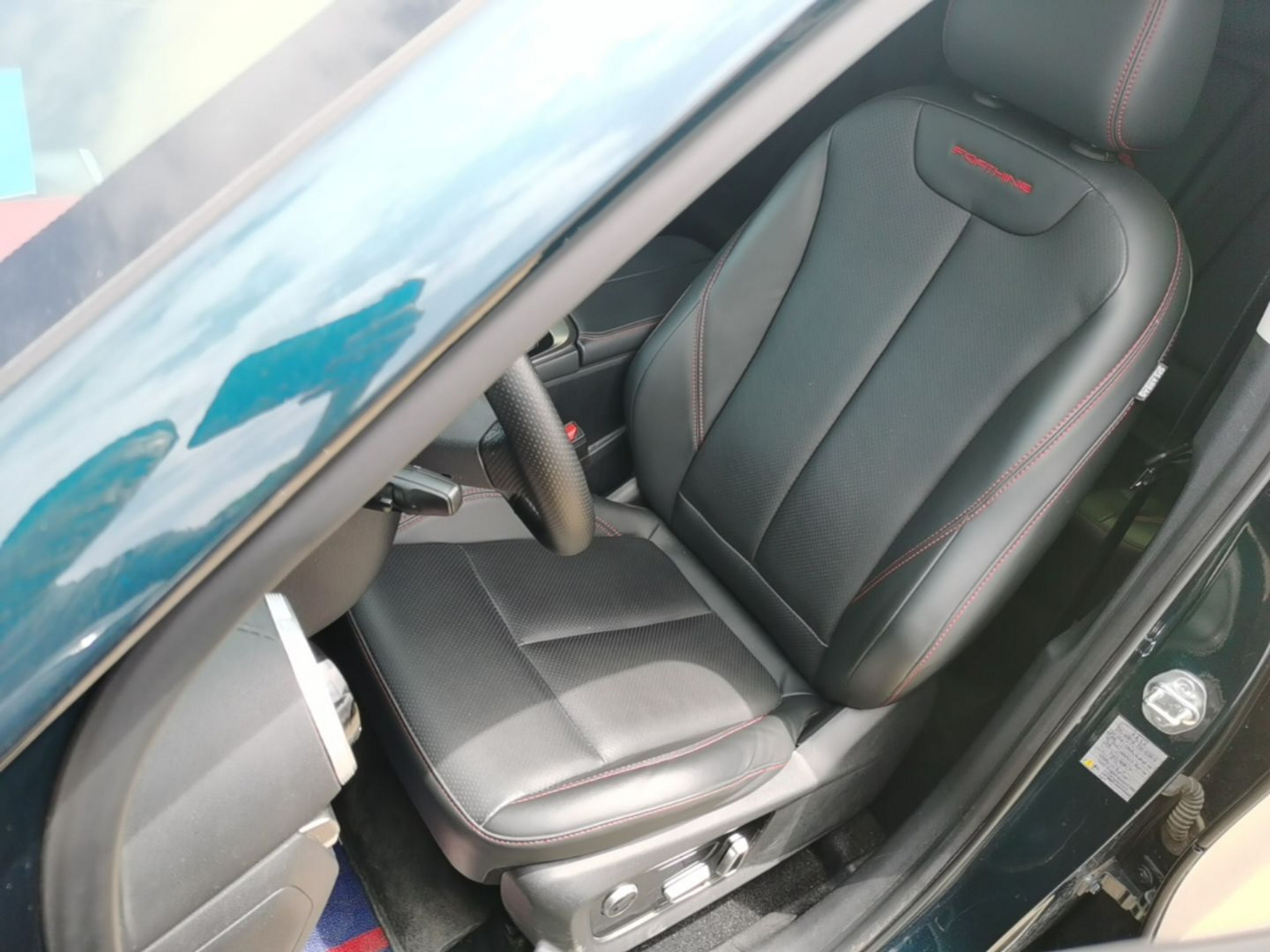 Avant de la voiture
