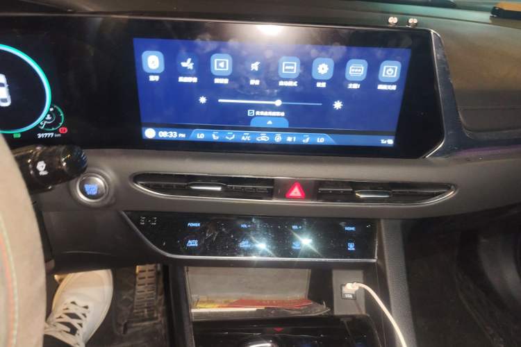 Used Hyundai Sonata 2022 270TGDi DCT 20th Anniversary Edition Audio And AC Panel