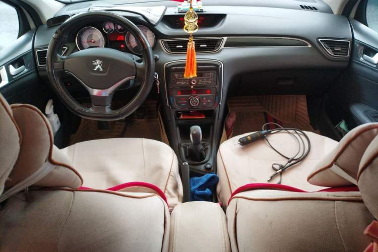 Used Peugeot 308 2013 1.6L Manual Fashion Model