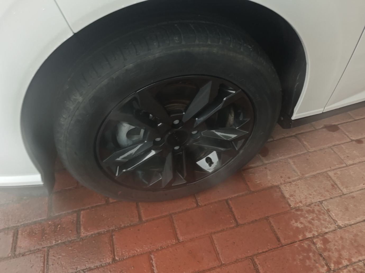 Dongfeng Aeolus Yixuan 2025 1.5L Automatic Luxury Version - Luxury — снимка 10