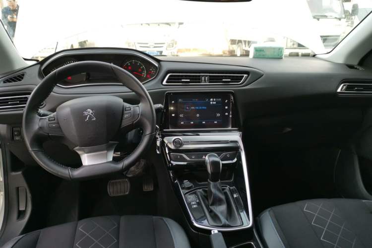 Used Peugeot 308 2016 1.6L Automatic Luxury Edition