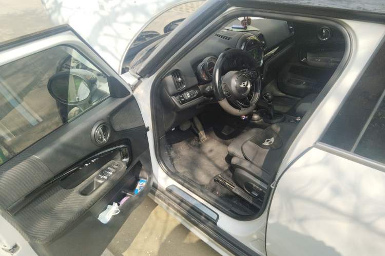 Used MINI Countryman 2017 1.5T COOPER
