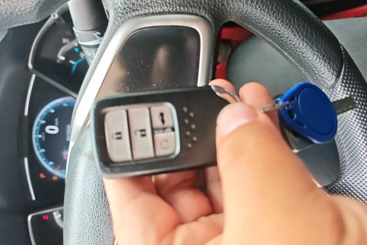 Used Honda Civic 2019 220TURBO CVT Dynamic Edition China VI Vehicle Key