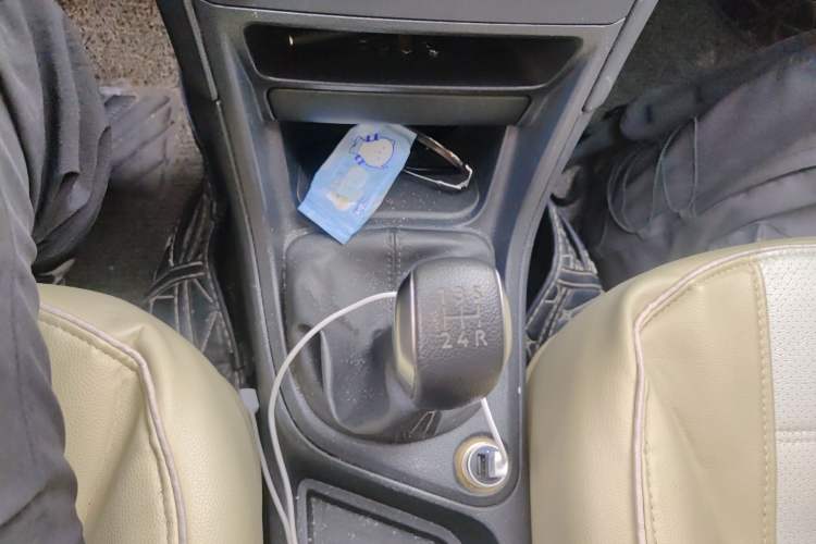 Used Peugeot 308 2014 Enjoy Edition Classic 1.6L Manual YouShang Model Gear Lever