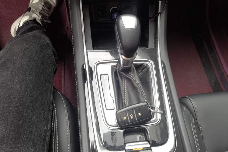 Used CHANGAN Eado 2018 High-Energy Edition 1.6L GDI Automatic Pioneer Model China V Standard