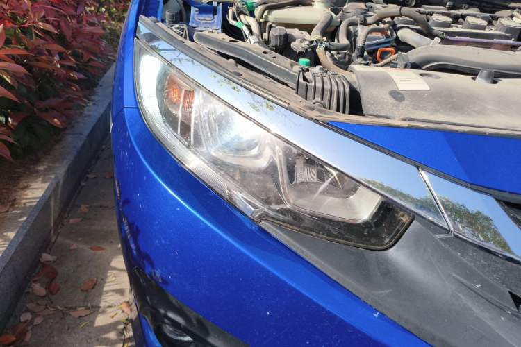 Used Honda Civic 2016 220TURBO CVT Luxury Edition
