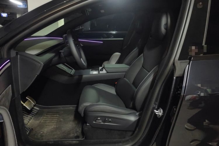 Used Tesla Model Y L 2025 Model Long-Range All-Wheel-Drive Version