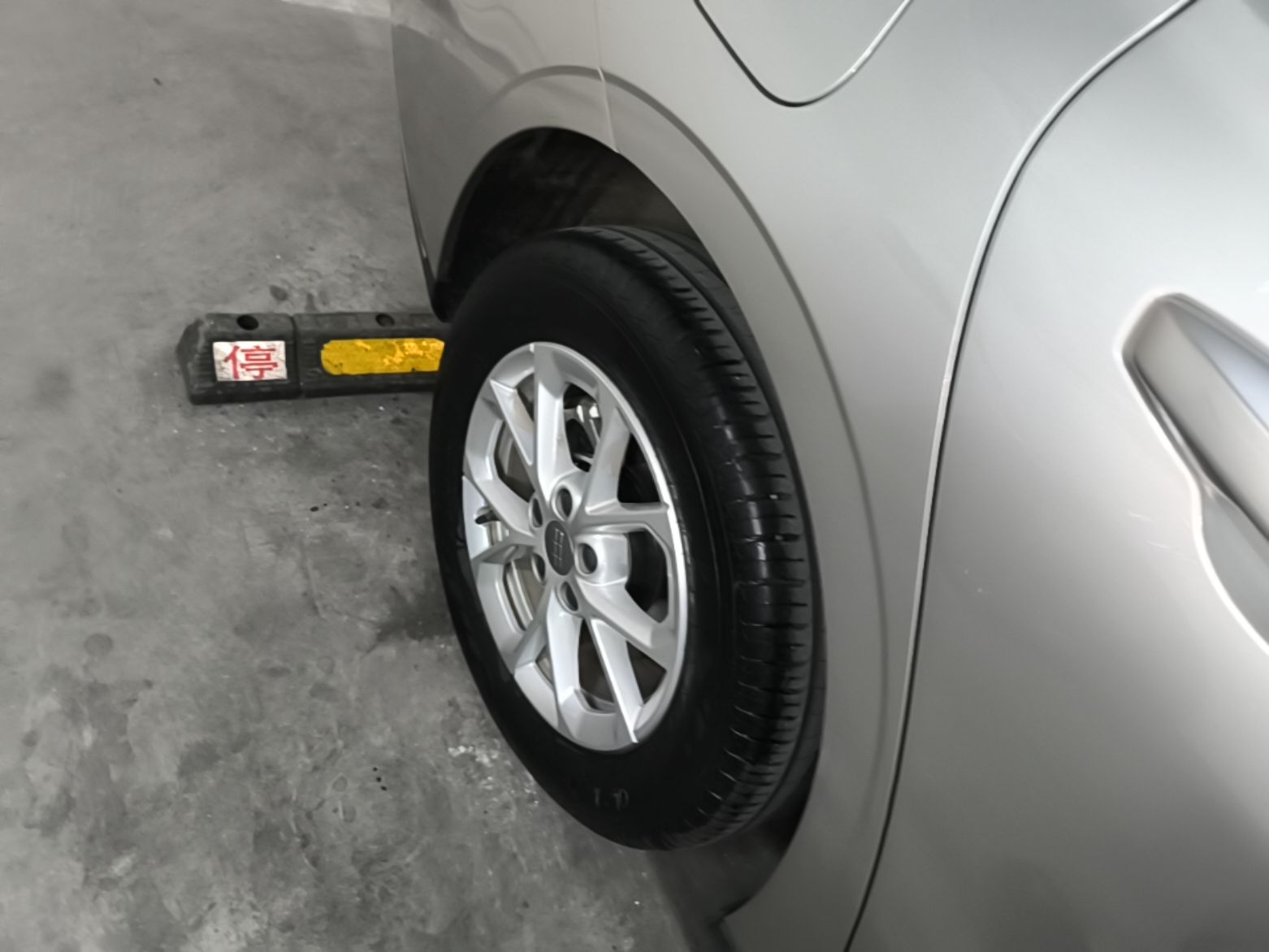 Geely Galaxy Stellar 6 2026 Model 125km Long-range Edition — снимка 11