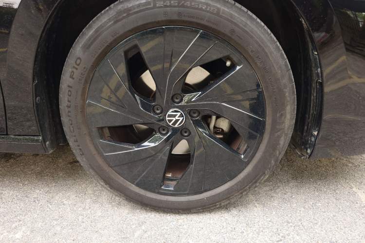 Used Volkswagen Passat 2025 Pro 380TSI Starry Dragon Edition
