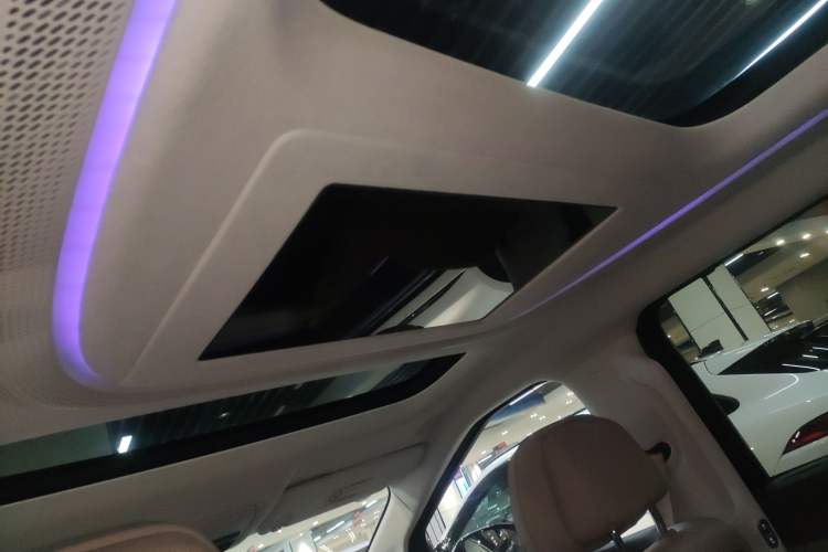 Used XPeng X9 2025 740 Ultra-Long Range Max
