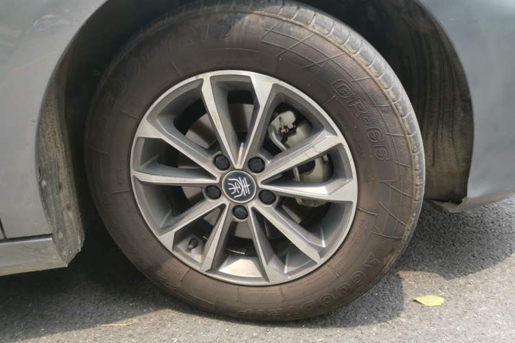 Used BYD Qin PLUS 2024 HONOR Edition DM-i 55KM Leading Model
