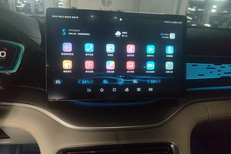 Used BYD Song PLUS New Energy 2021 EV Flagship Model Audio And AC Panel