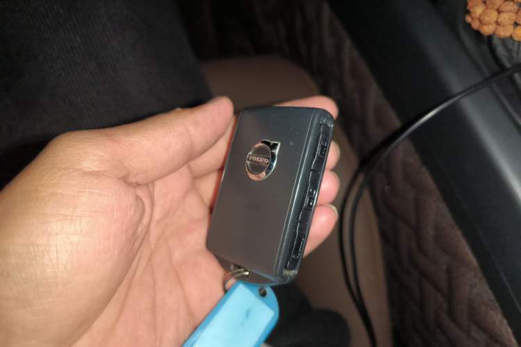 Used Volvo XC60 2019 T5 4x4 Smart Edition China V Standard