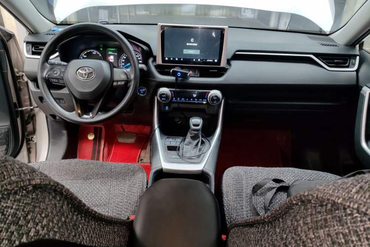 Used Toyota Wildlander 2020 Dual-Engine 2.5L E-CVT Two-Wheel Drive Leading Edition Center Console