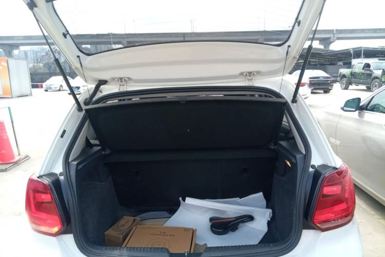 Used Volkswagen Polo 2016 1.4L Automatic Trendy Model