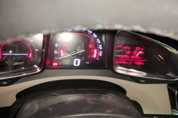 Used DS 6 2014 1.6T Luxury Edition THP160