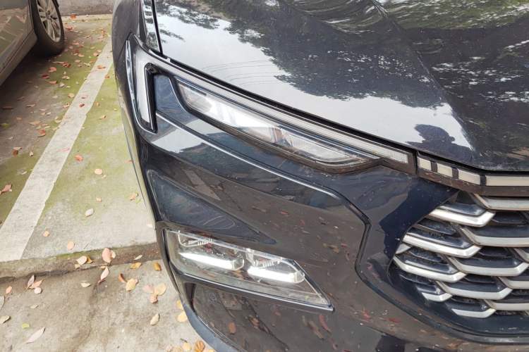 Used Ford Equator Sport 2022 Facelift EcoBoost 170 Prestige Model Right Front Headlight