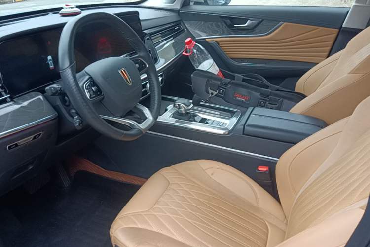 Used Hongqi HS5 2023 2.0T Four-Wheel Drive Flagship Pro Edition
