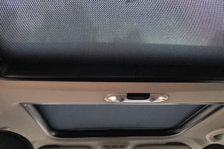 Used MINI 2023 Updated 1.5T COOPER Artist Five-Door Edition Headliner