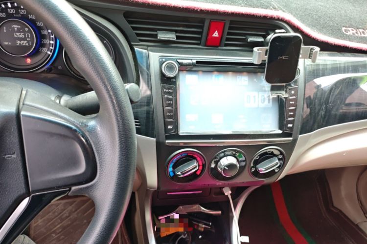 Used Honda Crider 2013 1.8L manual Comfort version Audio And AC Panel