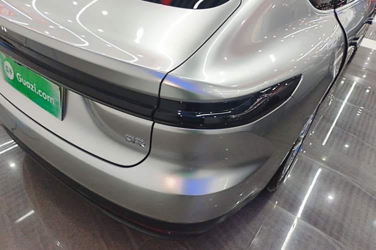 Used Nio ET7 2024 75 kWh Executive Edition
