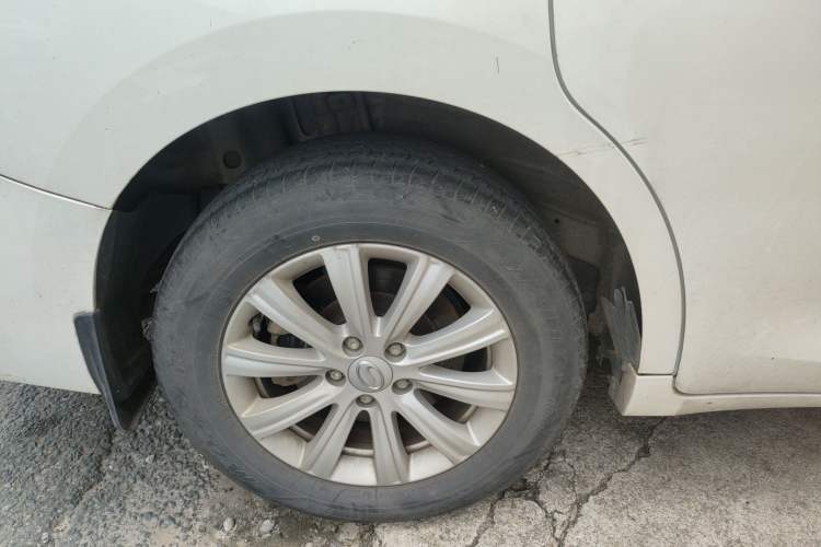 Used GAC Trumpchi M6 2019 270T Automatic Luxury Edition (6-seater) - China V Standard Exterior 5