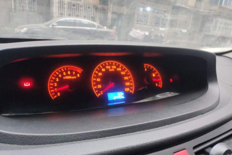 Used FORTHING Joyear 2011 1.5L Manual Luxury Edition