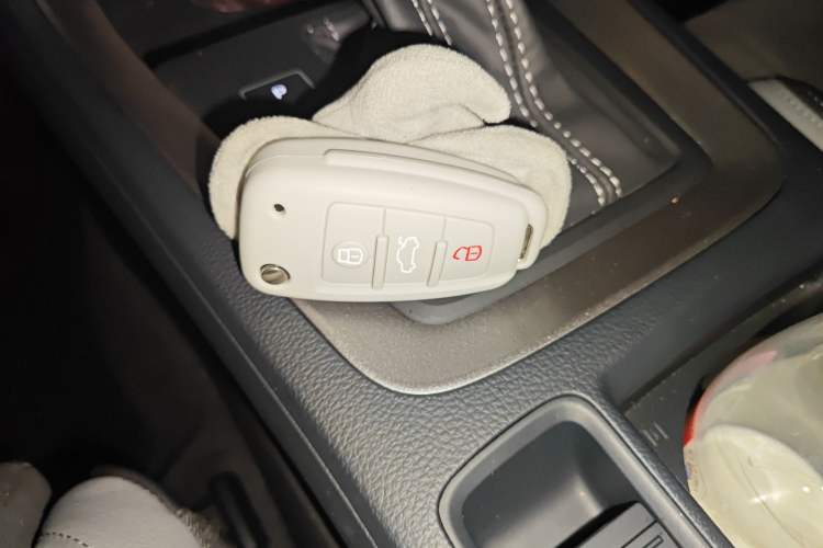 Used Audi Q3 2023 35 TFSI Fashion Dynamic Model (1.5T) Vehicle Key