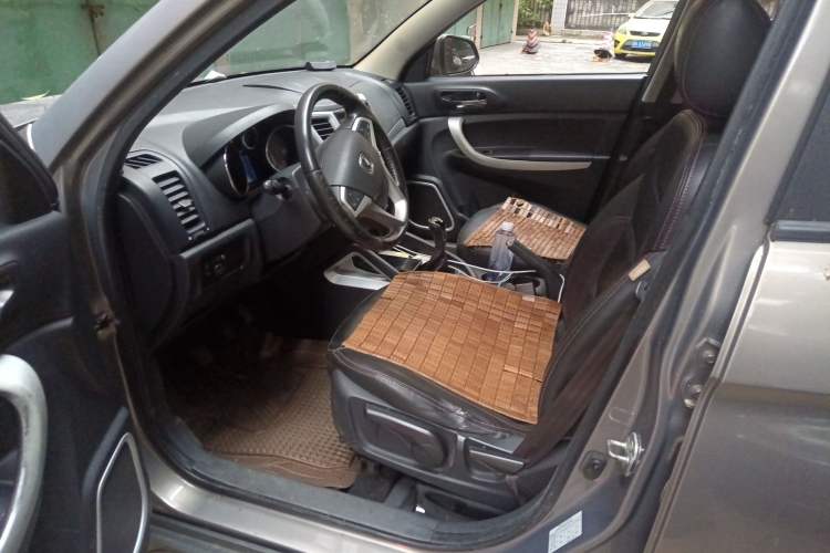 Used Changan CS35 2015 1.6L Manual Luxury Model China IV Standard
