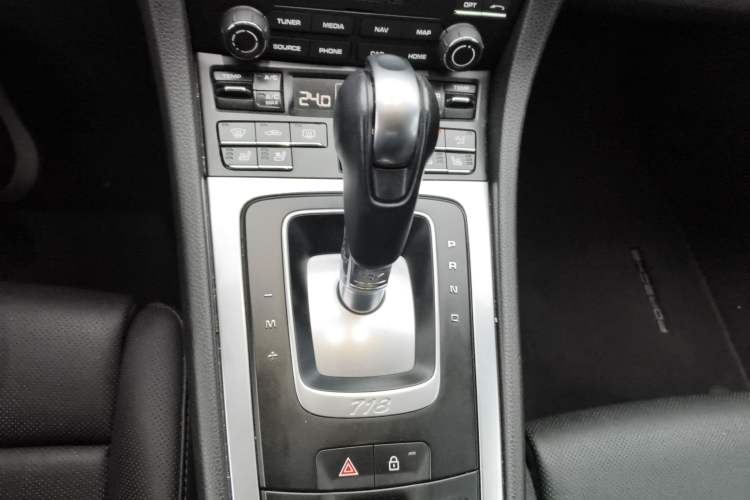 Used Porsche 718 2022 Boxster 2.0T Gear Lever