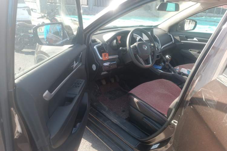 Used Dongfeng Aeolus AX7 2016 1.4T Manual Zhuyue Model Driver Seat