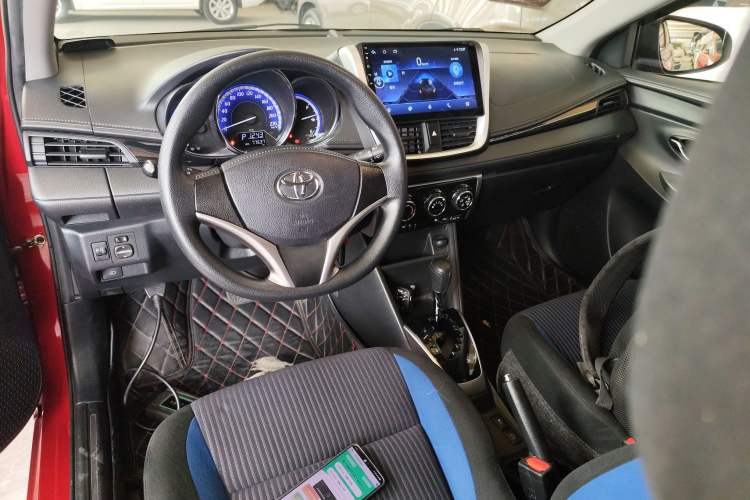 Used Toyota YARiS L Zhi Xuan 2016 Revised 1.5G CVT Xuan Dong Edition Center Console