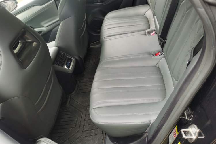 Used BYD Song L EV 2025 Intelligent Driving Version 662 km LiDAR Excellence Edition