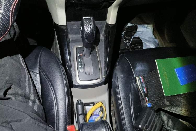 Used Ford EcoSport 2013 1.5L Automatic Prestige Model Gear Lever