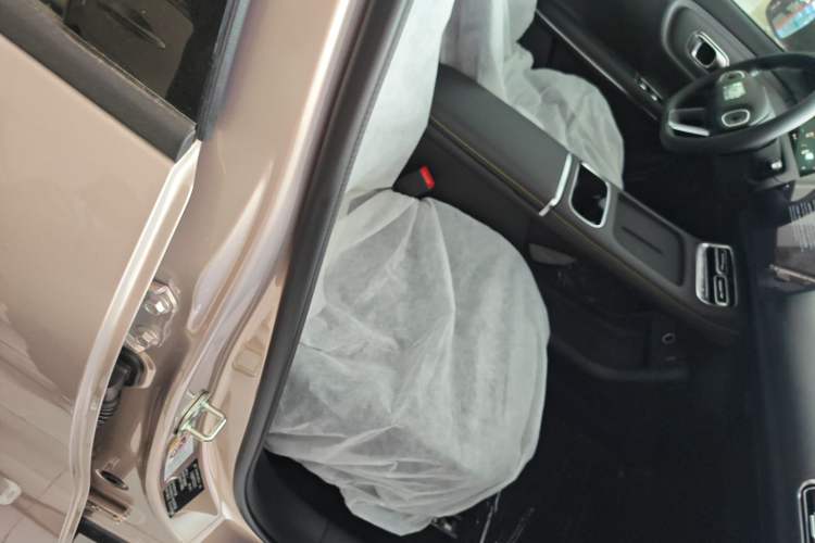 Used CHANGAN NEVO Q05 2026 Model 405Air
