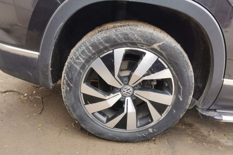 Used Volkswagen Tayron 2020 330TSI Two-Wheel Drive Luxury Smart Connectivity Version