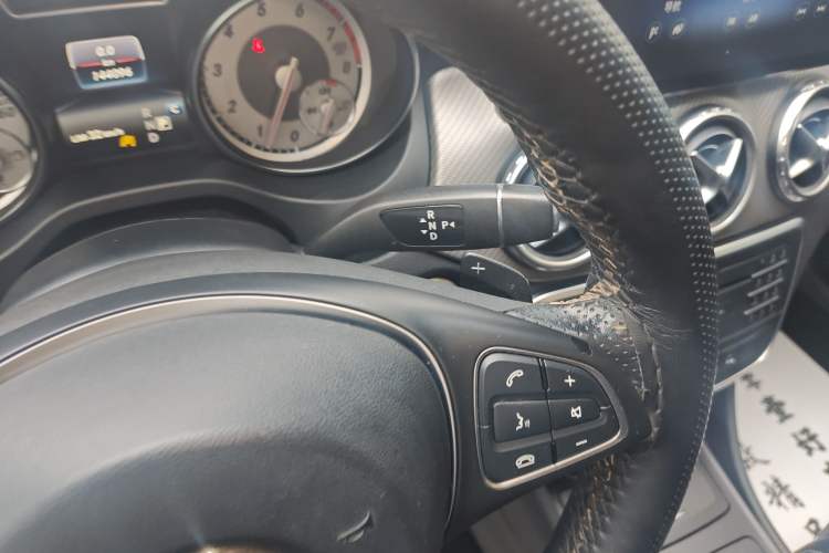 Used Mercedes-Benz GLA 2016 GLA 200 Fashion Model