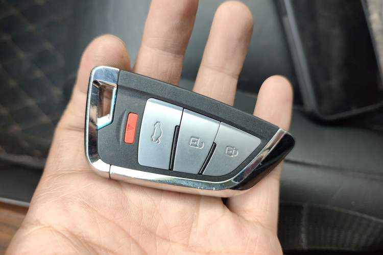 Used Nissan Teana 2009 Duke 2.5L XV VIP Deluxe Edition Vehicle Key