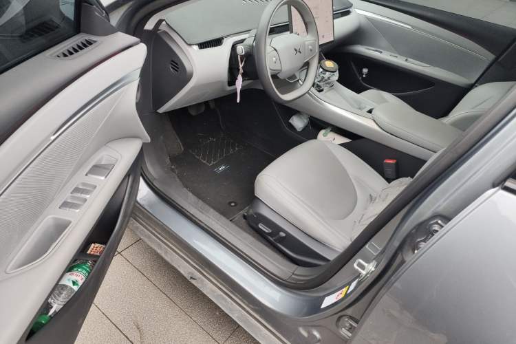 Used XPeng MONA M03 2024 620 with Ultra-Long Range