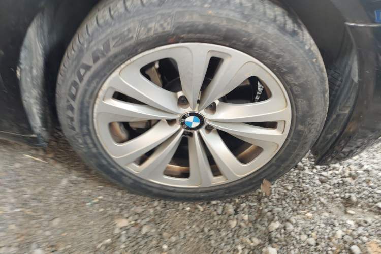 Used BMW 7 Series 2013 730Li Leading Model Right Front Wheel Hub