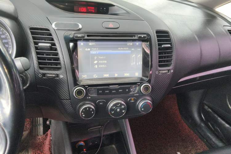 Used Kia K3 2013 1.6L Automatic GLS Audio And AC Panel