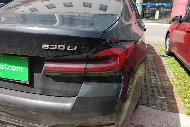 Used BMW 5 Series 2023 530Li Leading Model M Sport Package