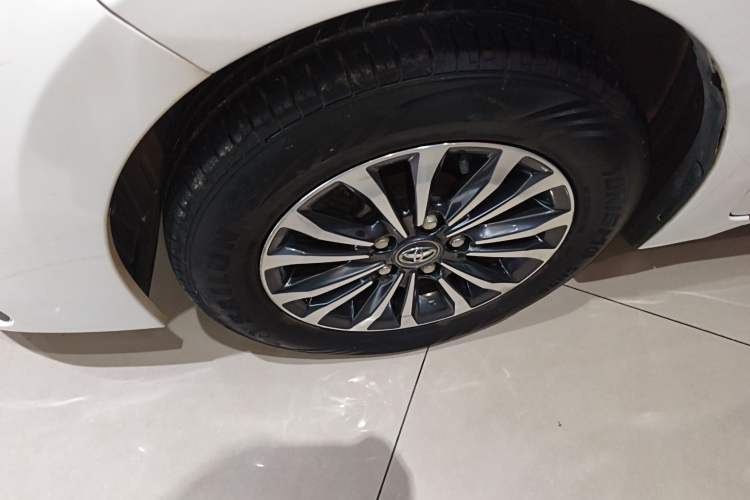 Used Toyota Corolla 2017 Revised Version 1.2T S-CVT GL Left Front Wheel Hub