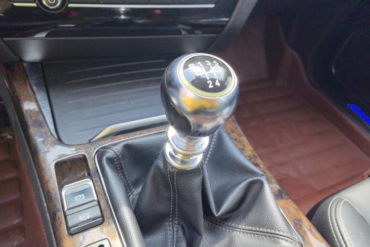 Used Hanteng X7 2016 1.5T Manual Luxury Edition