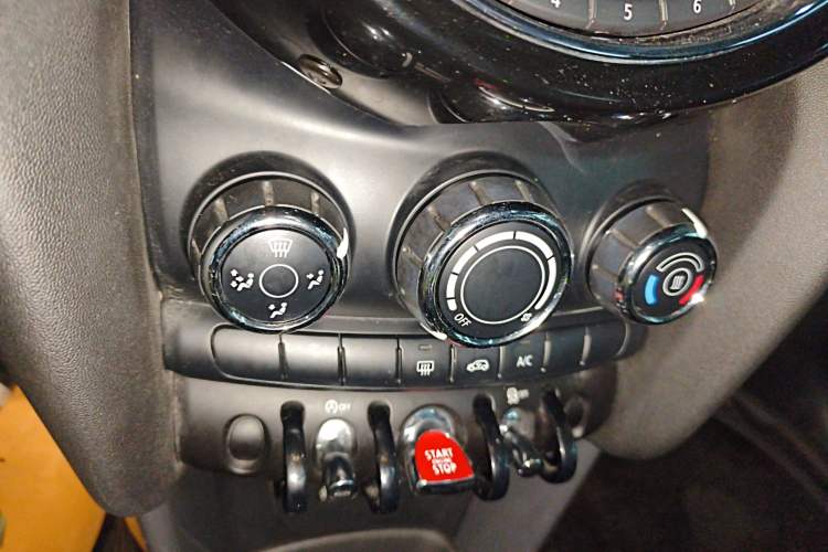 Used MINI MINI 2016 1.2T ONE Pioneer Edition Five-Door Version