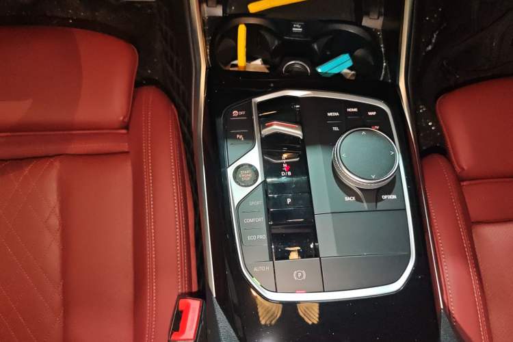 Used BMW i3 2022 eDrive 35 L
