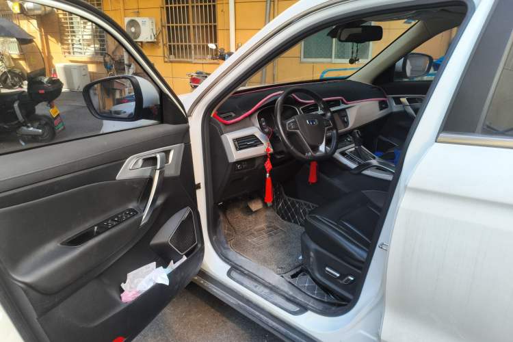 Used Geely Auto Emgrand X7 Sport 2016 1.8TD Automatic Smart Model