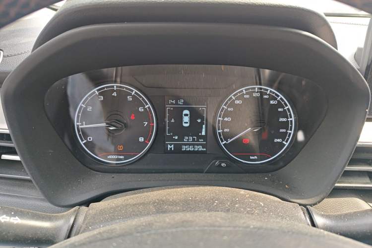 Used Geely Auto Vision X3 2021 PRO 1.5L Manual Elite Model Instrument Cluster