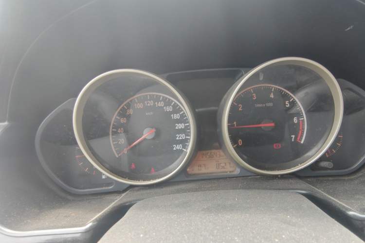 Used Brilliance H330 2013 1.5L Manual Luxury Model Instrument Cluster